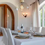 Casa Lavina With Heated Pool *